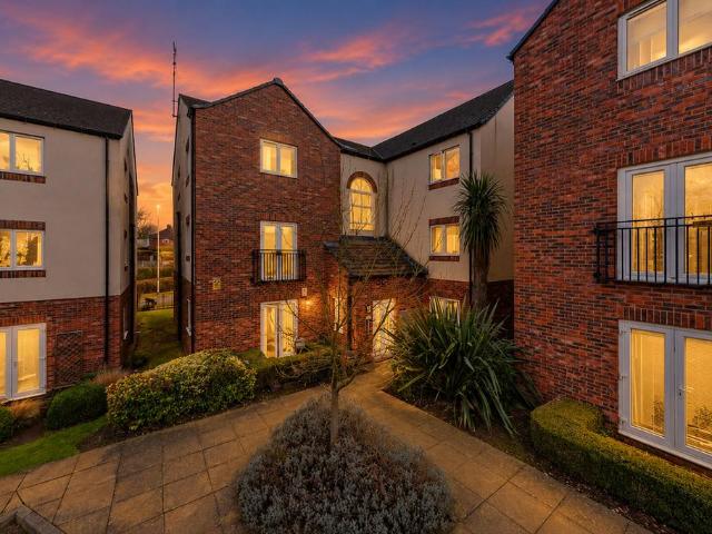 2 bedroom apartment for sale