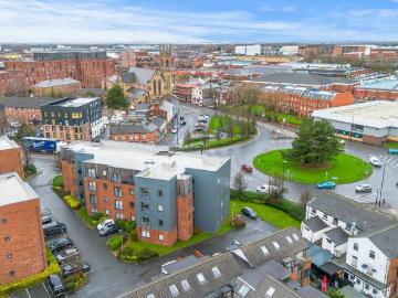 2 bedroom flat for sale