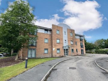 Ashton upon Mersey, M33 - Concierge
