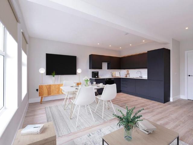 2 bedroom apartment for sale