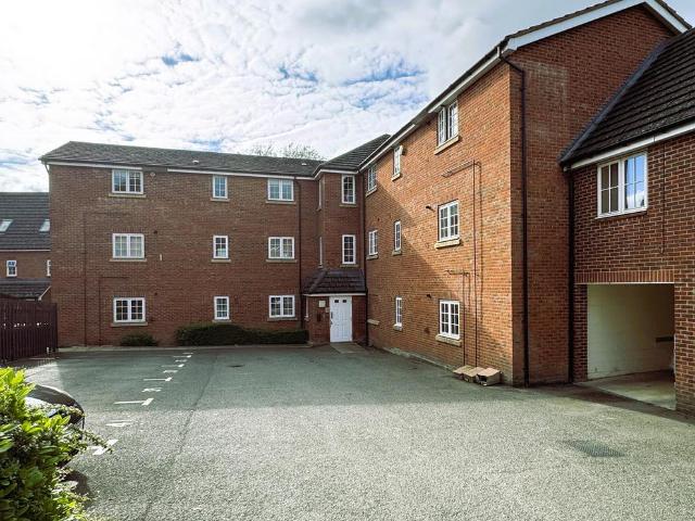 2 bedroom apartment for sale
