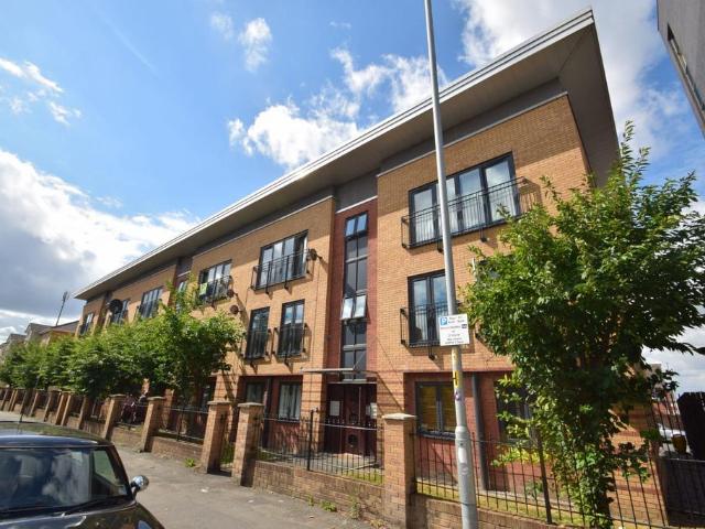 2 bedroom apartment for sale