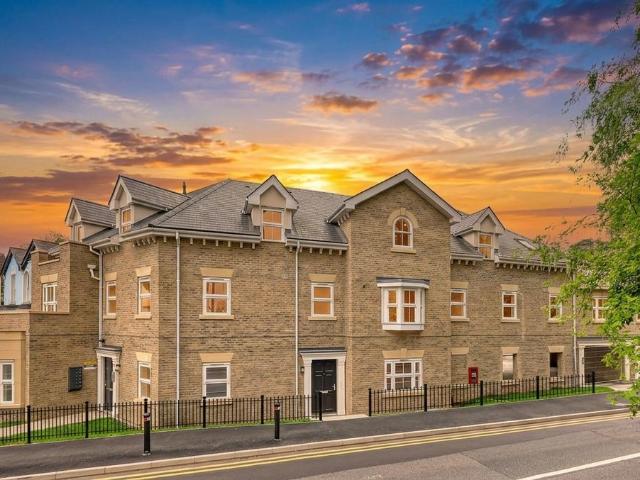 2 bedroom apartment for sale