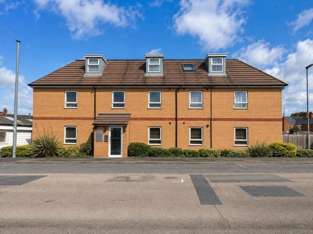 2 bedroom apartment for sale