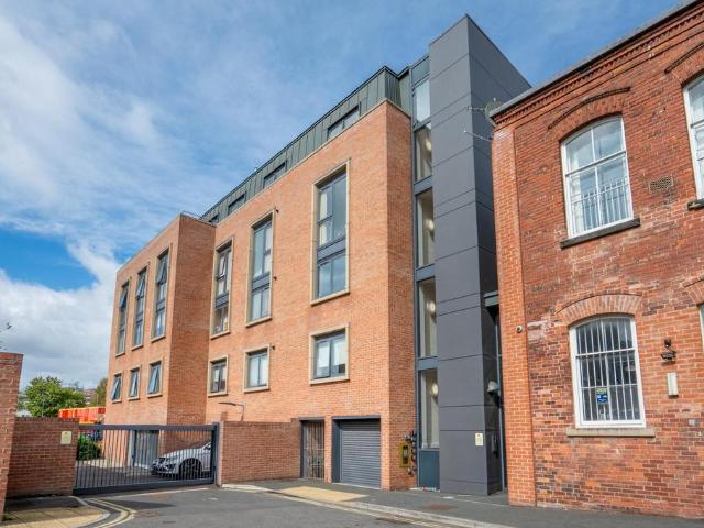 2 bedroom apartment for sale