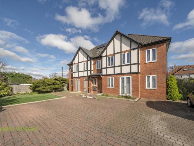 2 bedroom apartment for sale