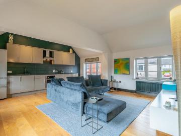 2 bedroom apartment for sale
