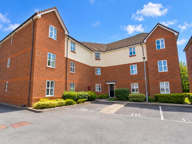 2 bedroom apartment for sale