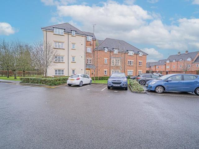 2 bedroom apartment for sale