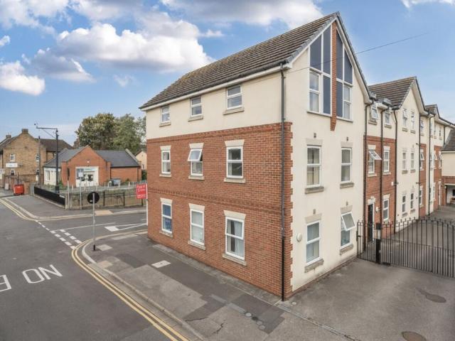 2 bedroom apartment for sale