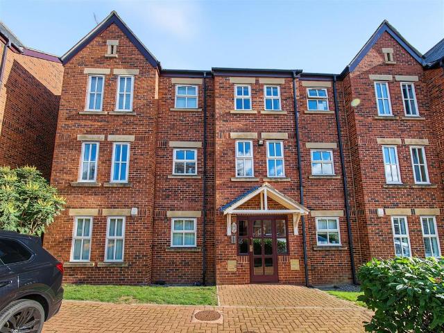 2 bedroom apartment for sale