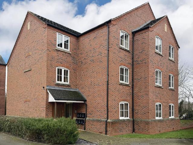 2 bedroom apartment for sale