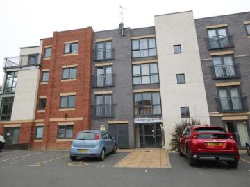 2 bedroom apartment for sale