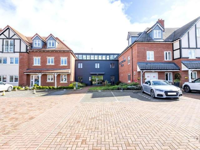 2 bedroom apartment for sale