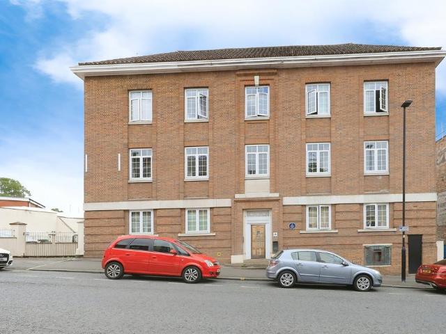 2 bedroom apartment for sale