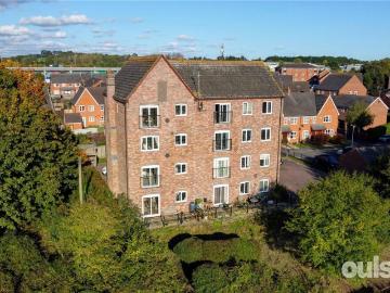 Flat for sale in Burhill - Balcony, Equipped kitchen