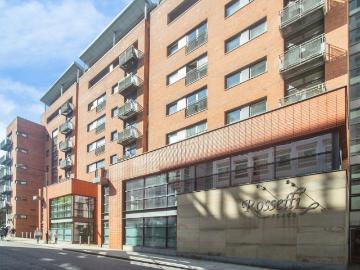Crumpsall Manchester, M8 - Balcony, Equipped kitchen