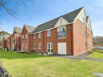 2 bedroom apartment for sale