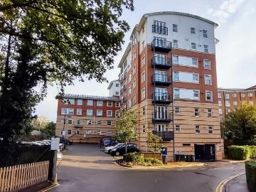 2 bedroom apartment for sale
