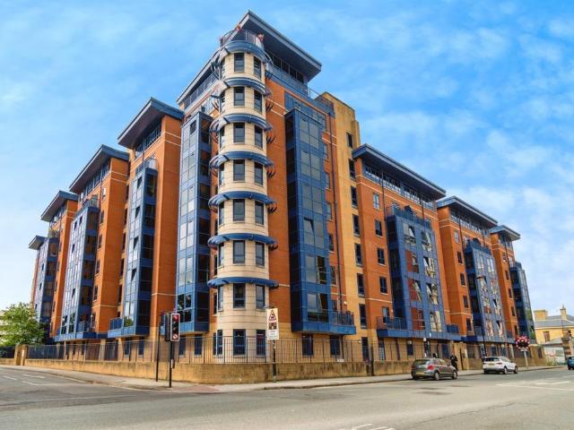 2 bedroom apartment for sale