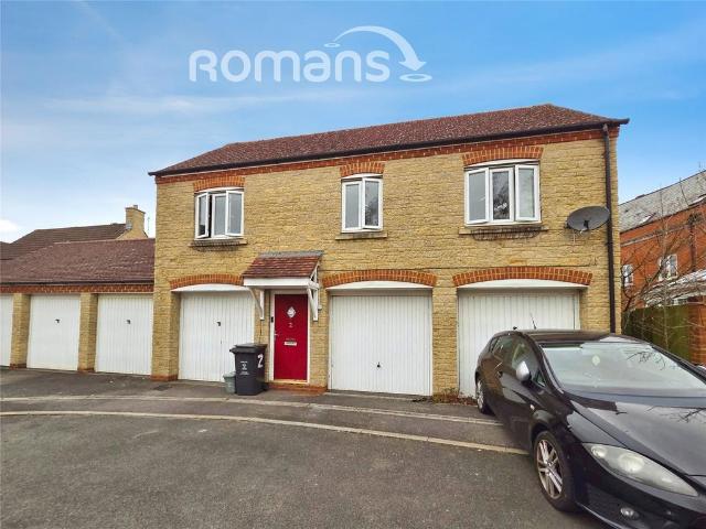 2 bedroom coach house for sale