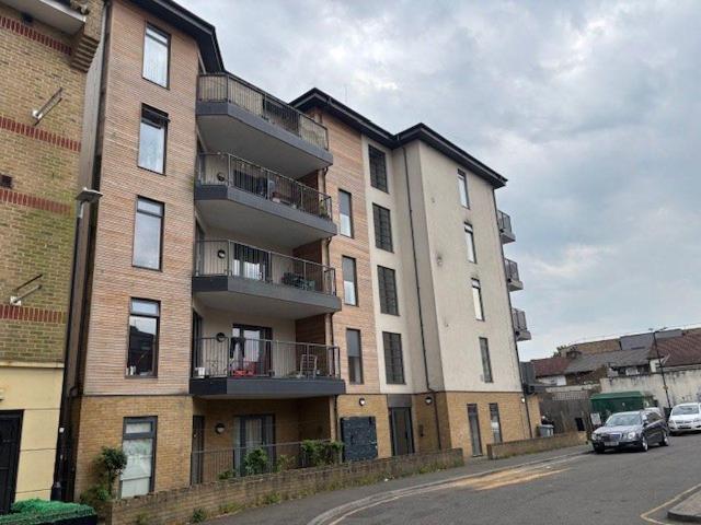 2 bedroom apartment for sale
