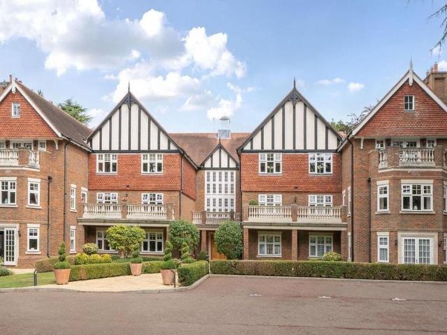 2 bedroom apartment for sale