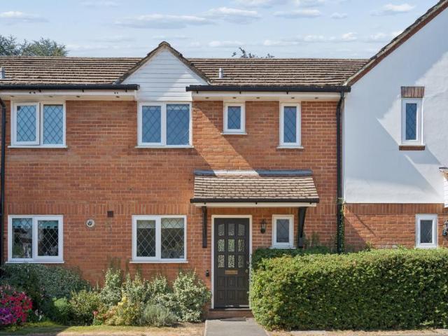 2 bedroom house for sale