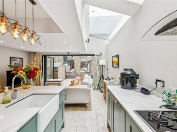 Clapham, London, Greater London - Garden