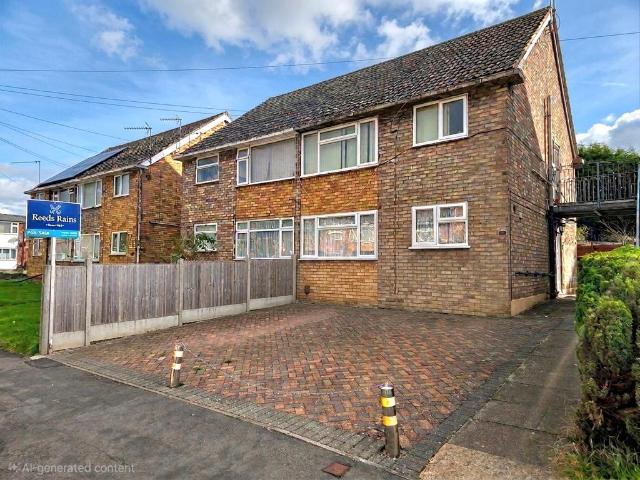 2 bedroom maisonette for sale