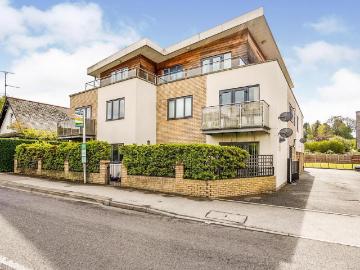2 bedroom apartment for sale