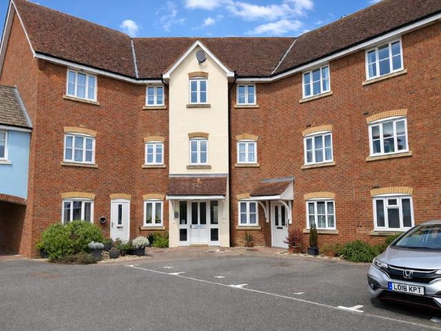 2 bedroom apartment for sale