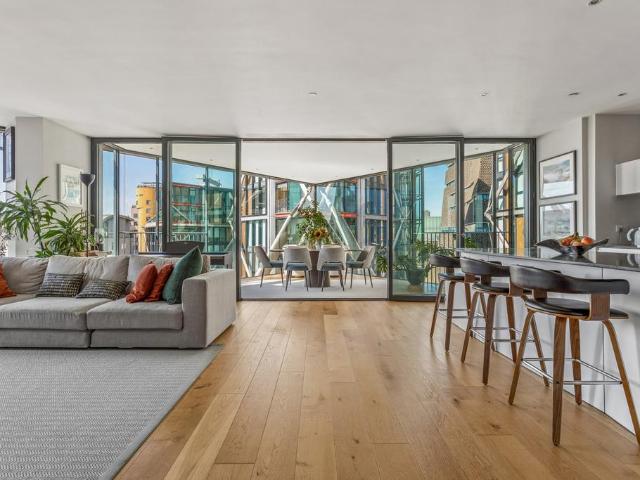 2 bedroom apartment for sale