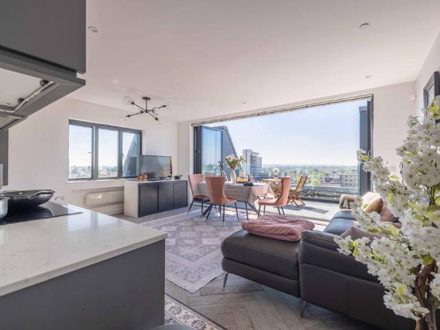 2 bedroom apartment for sale