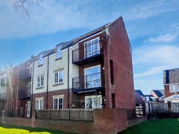 2 bedroom duplex for sale