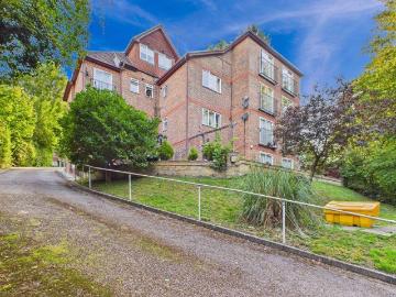 Riddlesdown, CR8, South Croydon - Garden