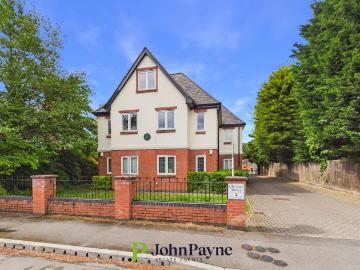 Coventry, West Midlands, Midlands - Balcony