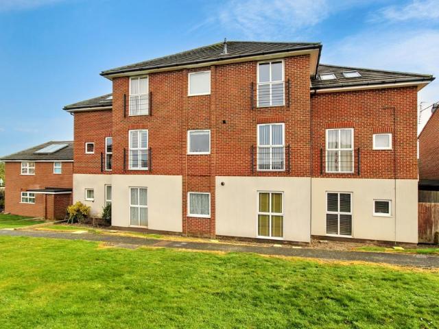 2 bedroom apartment for sale
