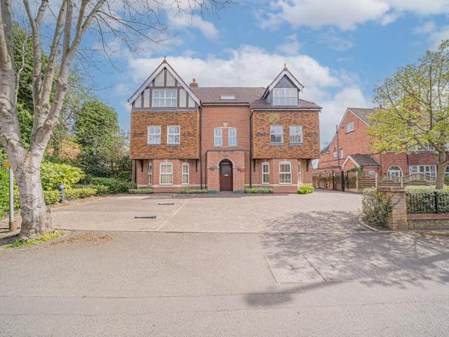 2 bedroom apartment for sale