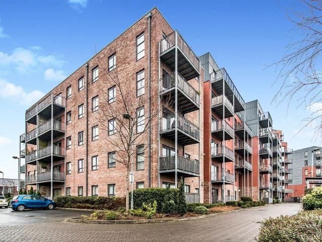 2 bedroom apartment for sale