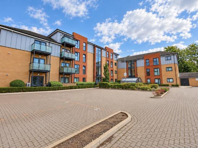 2 bedroom apartment for sale
