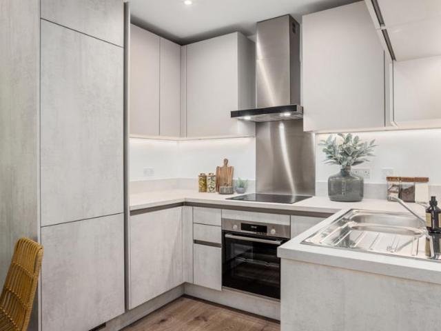 2 bedroom apartment for sale