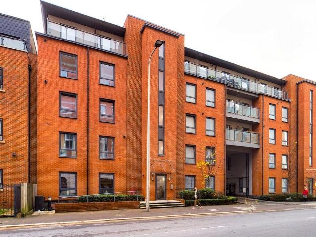 2 bedroom apartment for sale