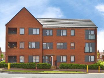 Flat for sale in St Mathhews Private Hospital Ltd - Balcony
