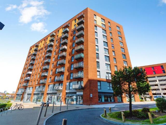2 bedroom apartment for sale