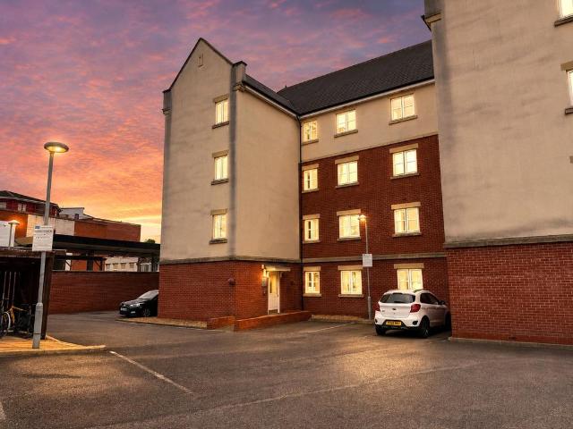 2 bedroom apartment for sale