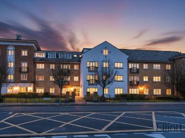 2 bedroom apartment for sale