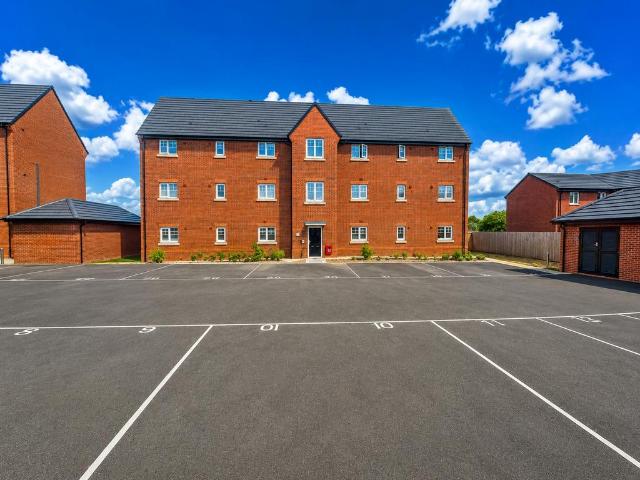 2 bedroom apartment for sale