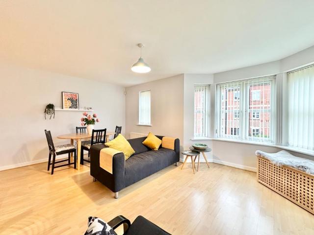 2 bedroom apartment for sale