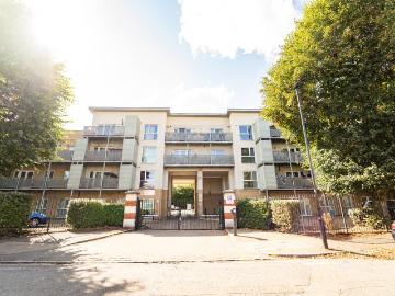 2 bedroom apartment for sale